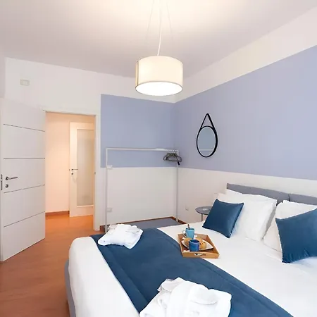 Magic Moments ונציה